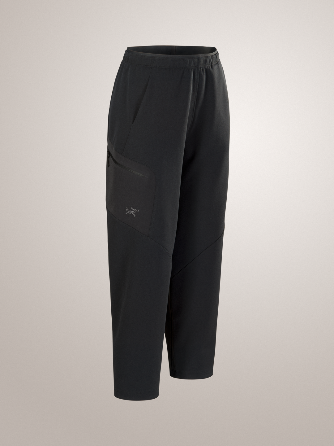 Black Arc'teryx Aestas women's jogger