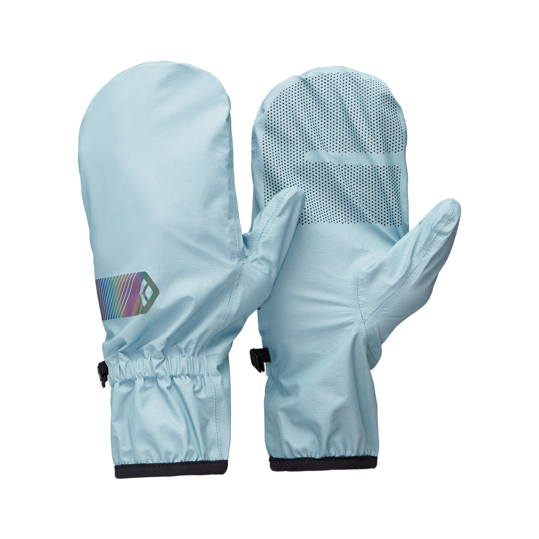 Studio image Black Diamond UL Overmitts glacier color