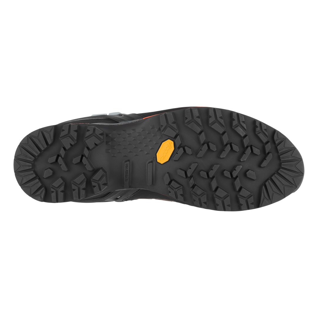 Mountain Trainer 2 Walnut