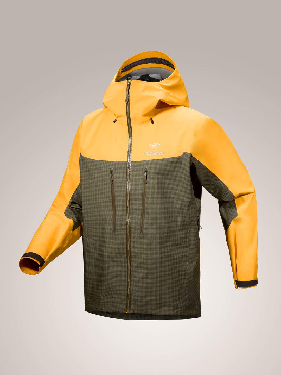 THE NORTH FACE × BEAMS。アウトドアとファッションを結ぶ歴史的