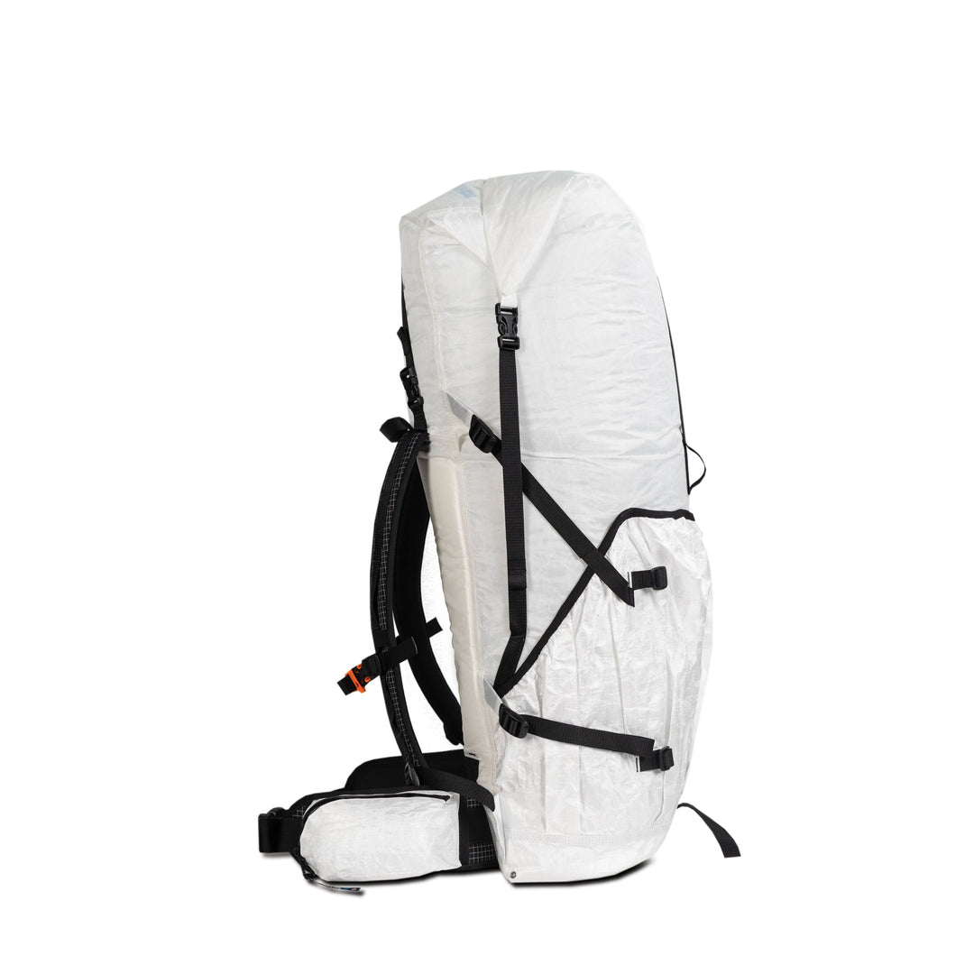 Studio image side view Hyperlite Mountain Gear 3400 Northrim backpack