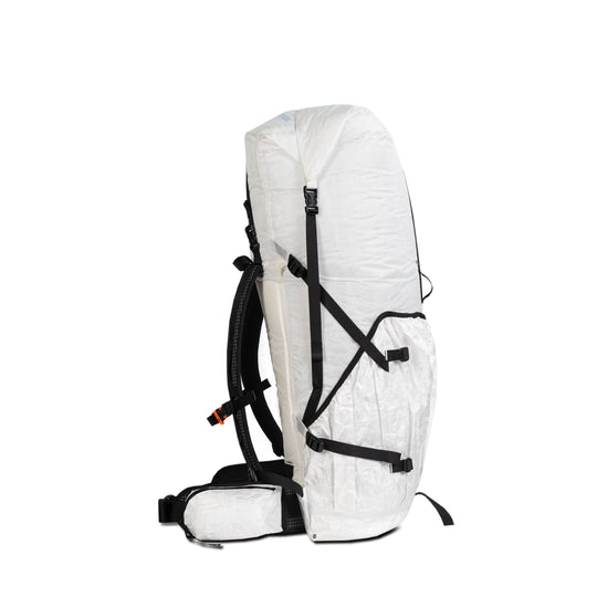 Studio image side view Hyperlite Mountain Gear 3400 Northrim backpack